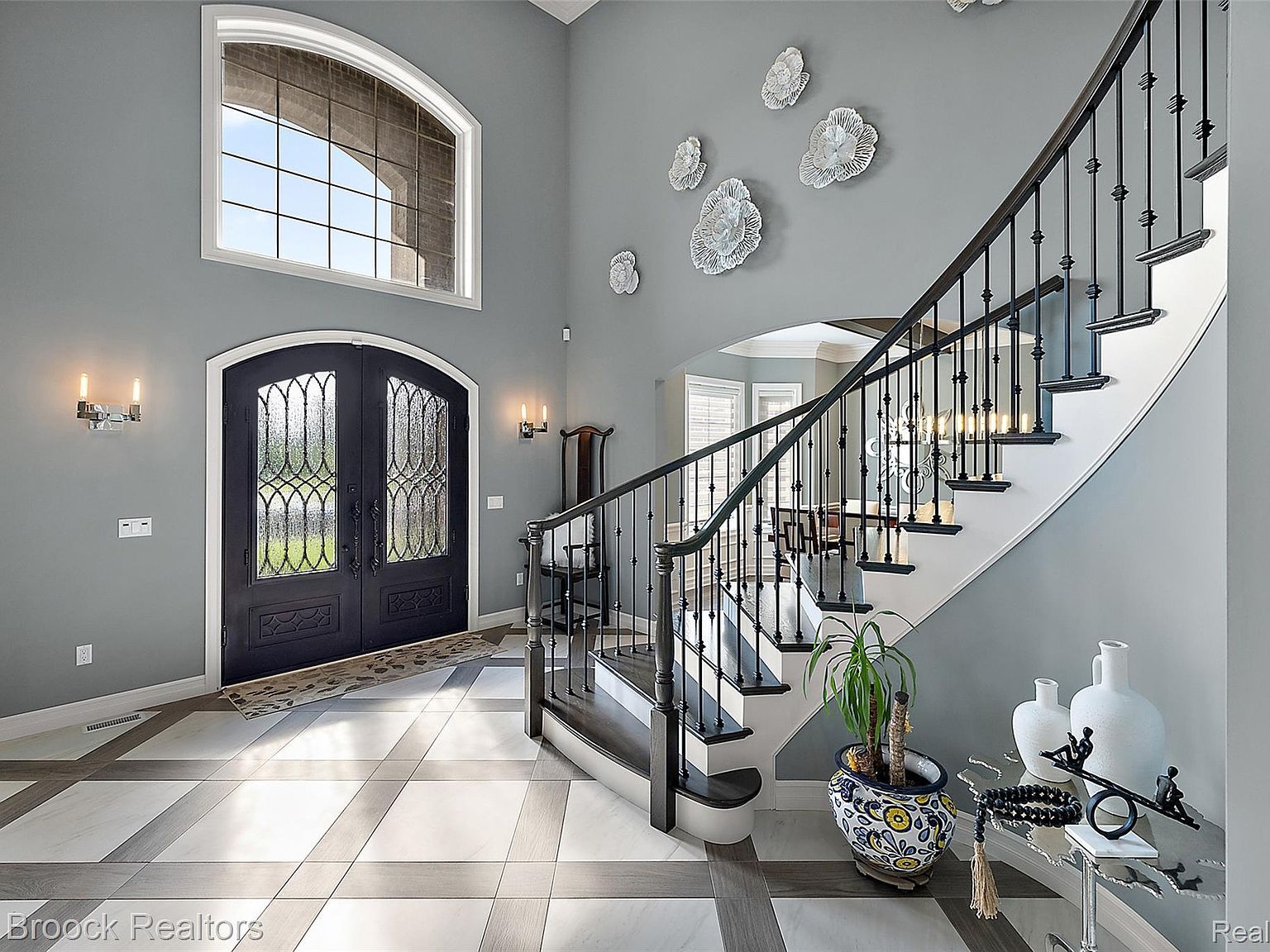 3888 Thatcher Dr Rochester Hills, MI 48309 - Thumbnail 4