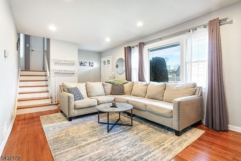 41 Barber Blvd South Bound Brook, NJ 08880 - Thumbnail 4