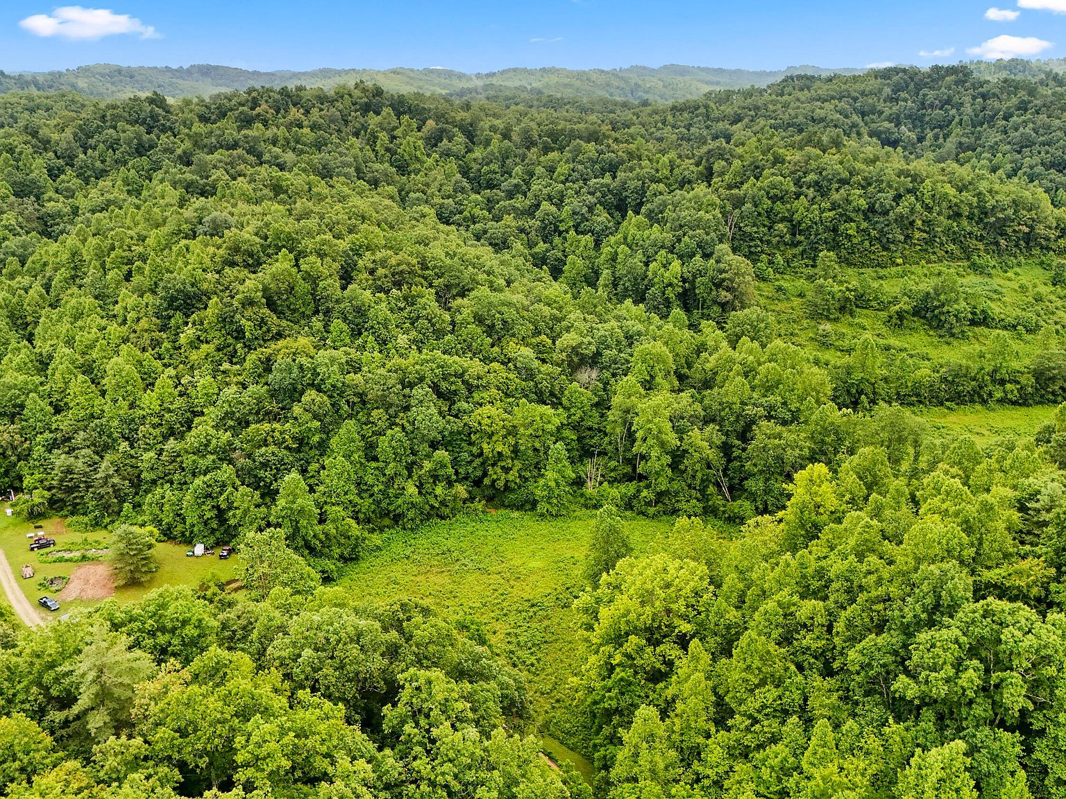 1235 Greenbrier Branch Rd Campton, KY 41301 - Thumbnail 4