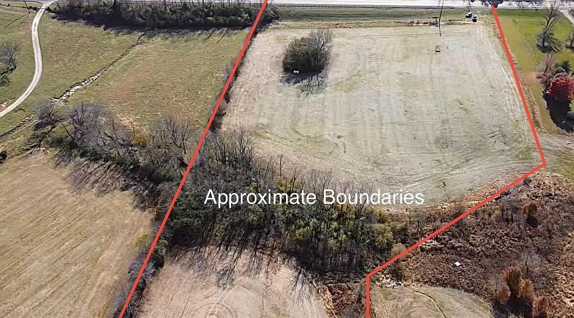 7975 Perryville Rd Danville, KY 40422 - Thumbnail 4