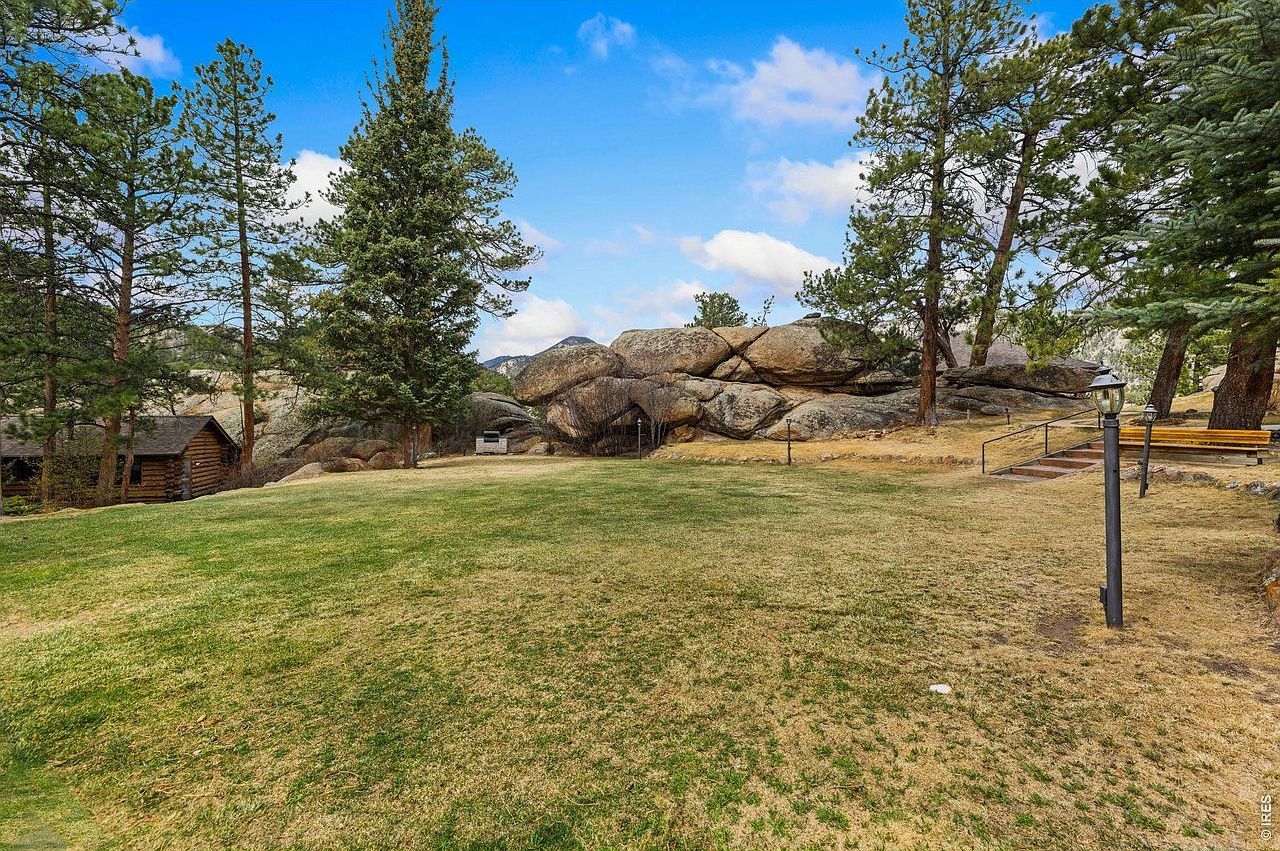 199 Twin Owls Ln #H1 Estes Park, CO 80517 - Thumbnail 4