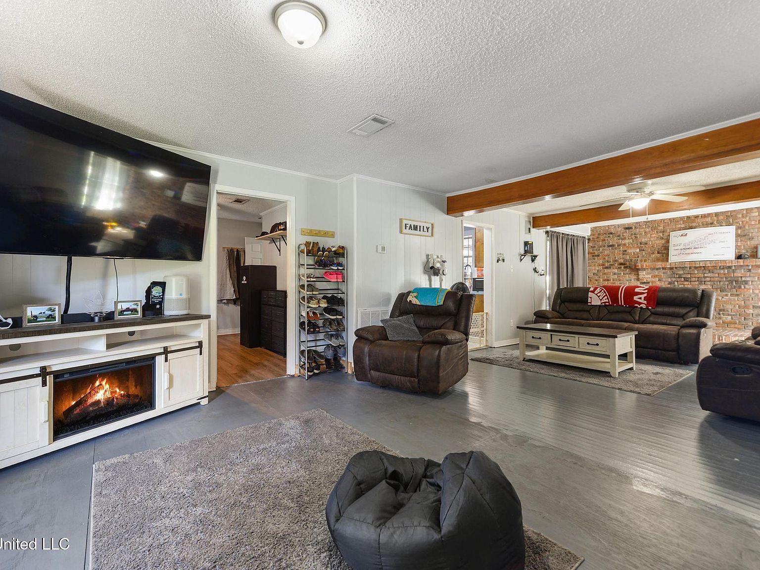 7621 Elder Ferry Rd Moss Point, MS 39563 - Thumbnail 4