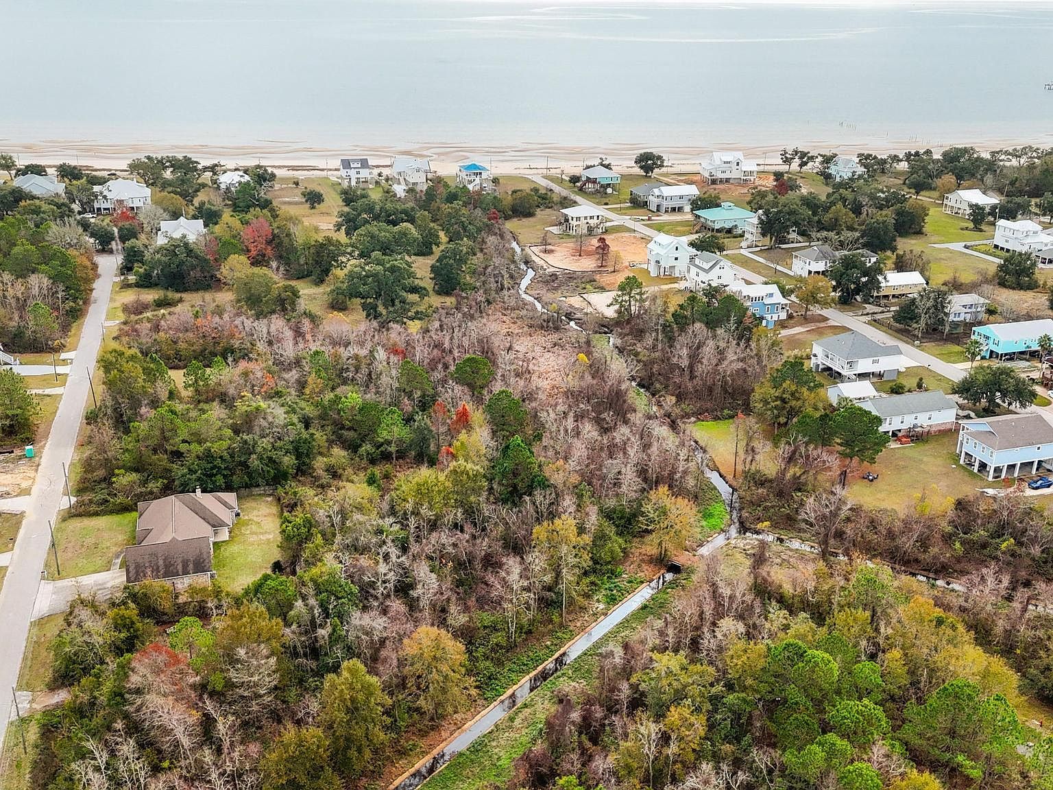 90 Adrienne Ct Waveland, MS 39576 - Thumbnail 4