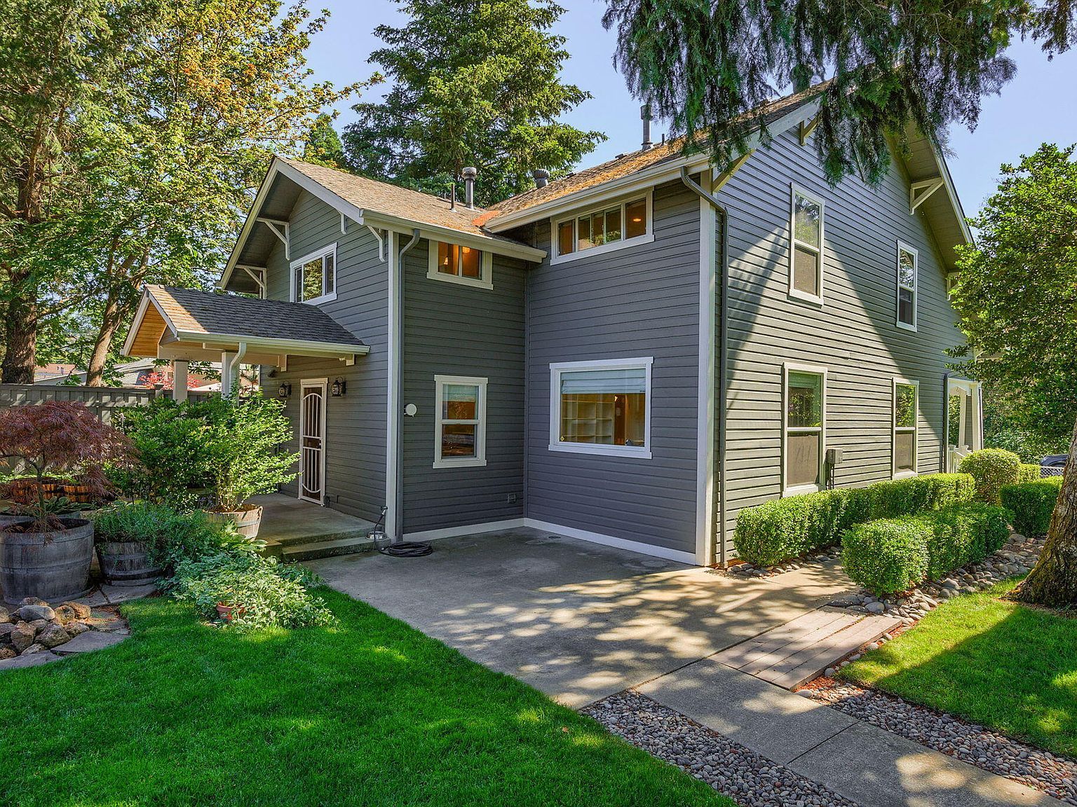 111 Cedar St Rogue River, OR 97537 - Thumbnail 4