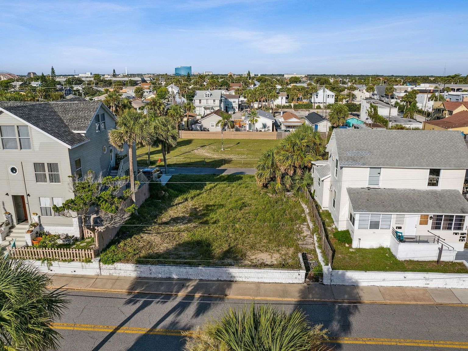 21 S Grandview Ave Daytona Beach, FL 32118 - Thumbnail 4