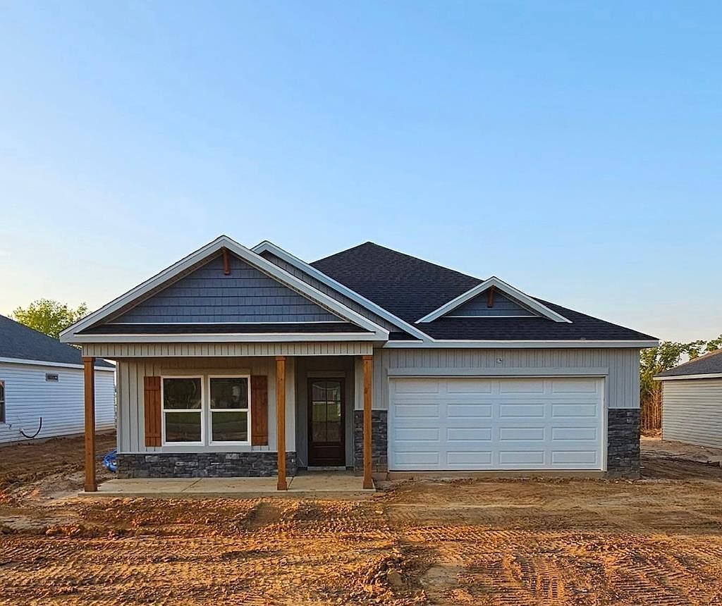 25 Jeter Dr Midland City, AL 36350  | Single Family