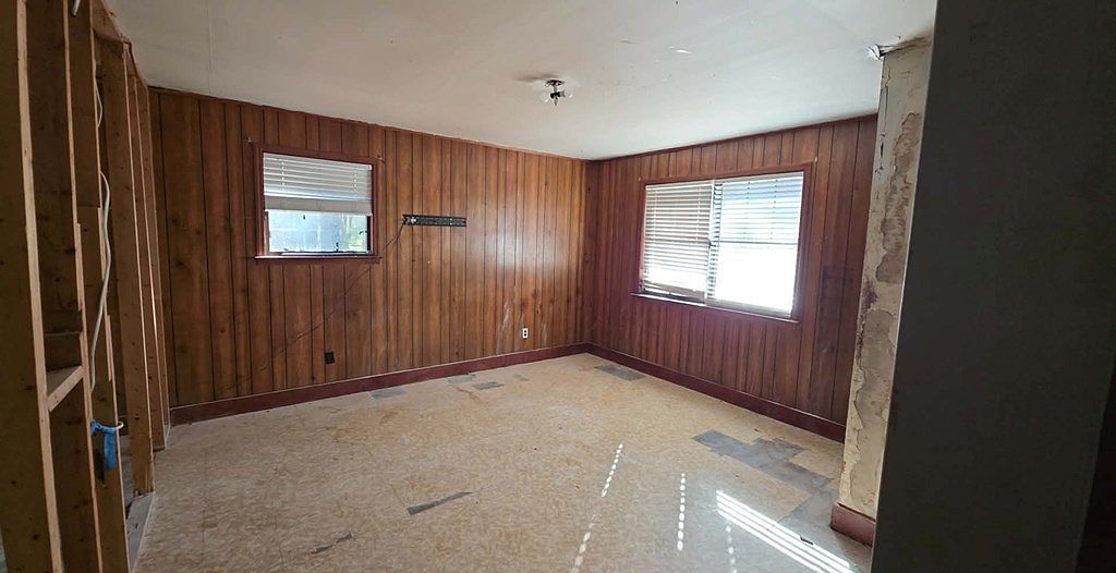 1520 Martin Luther King Jr Ave Ozark, AL 36360 - Thumbnail 4