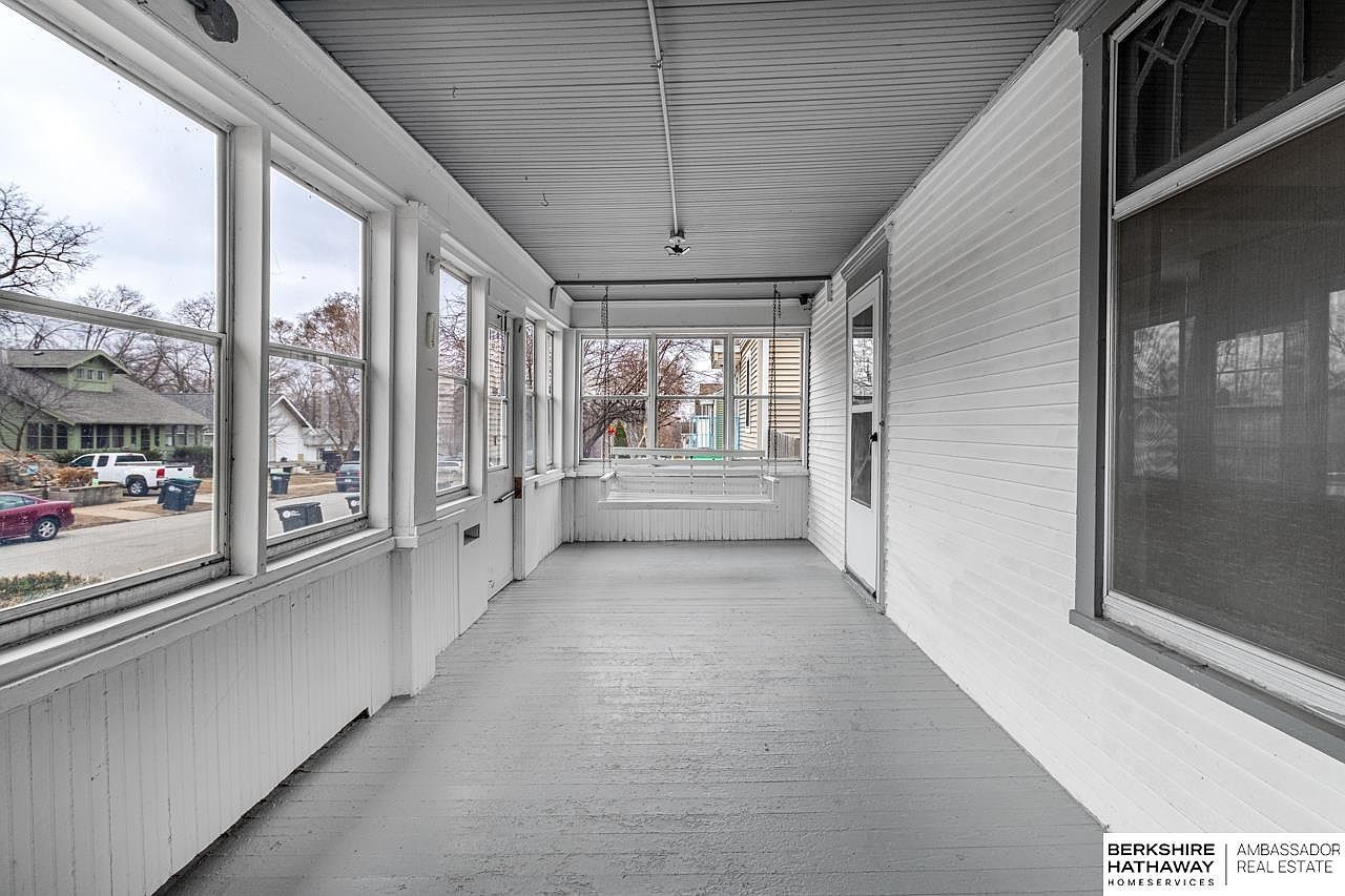 3858 Franklin St Omaha, NE 68111 - Thumbnail 4