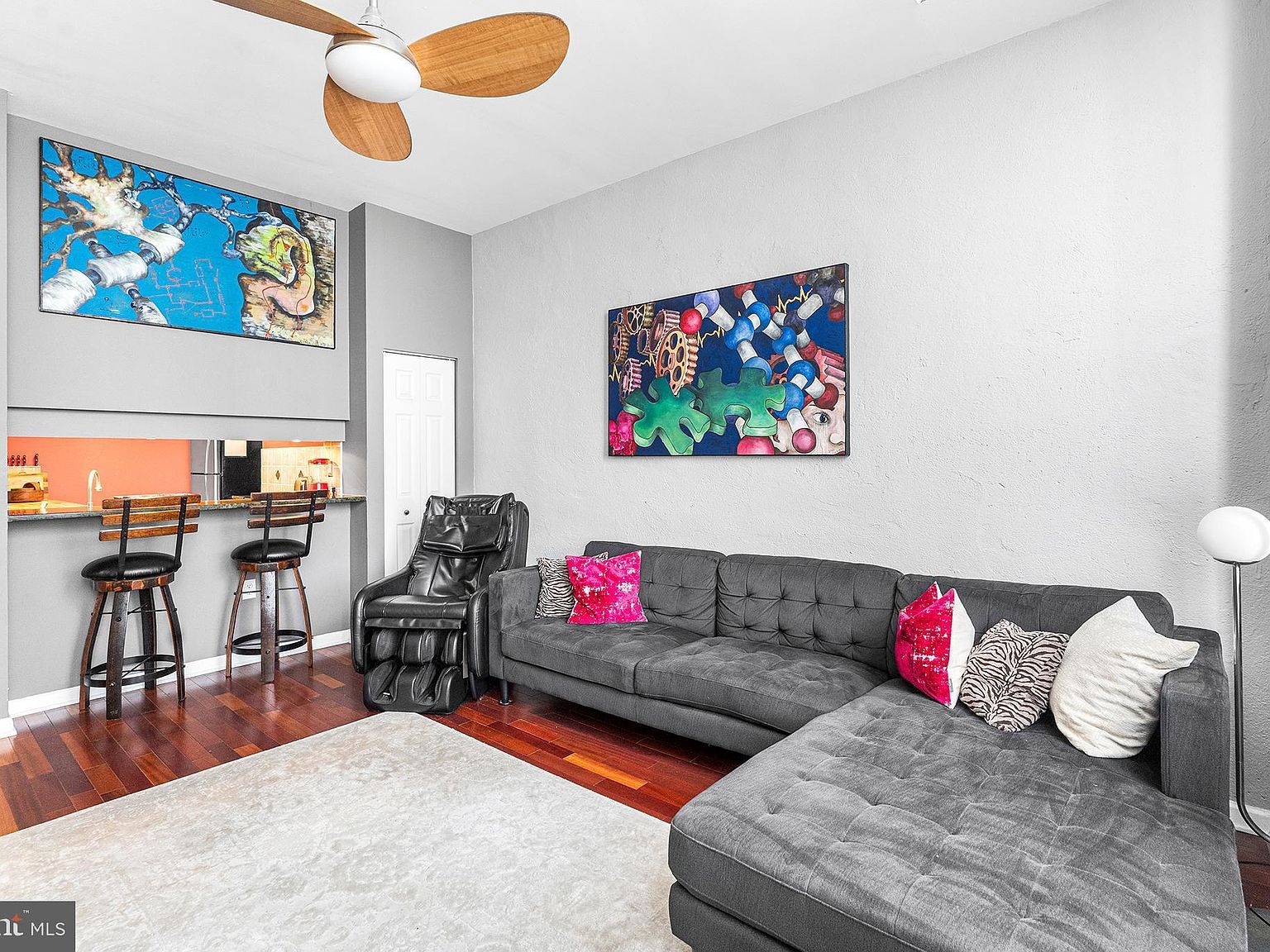 315 New St APT 412 Philadelphia, PA 19106 - Thumbnail 4