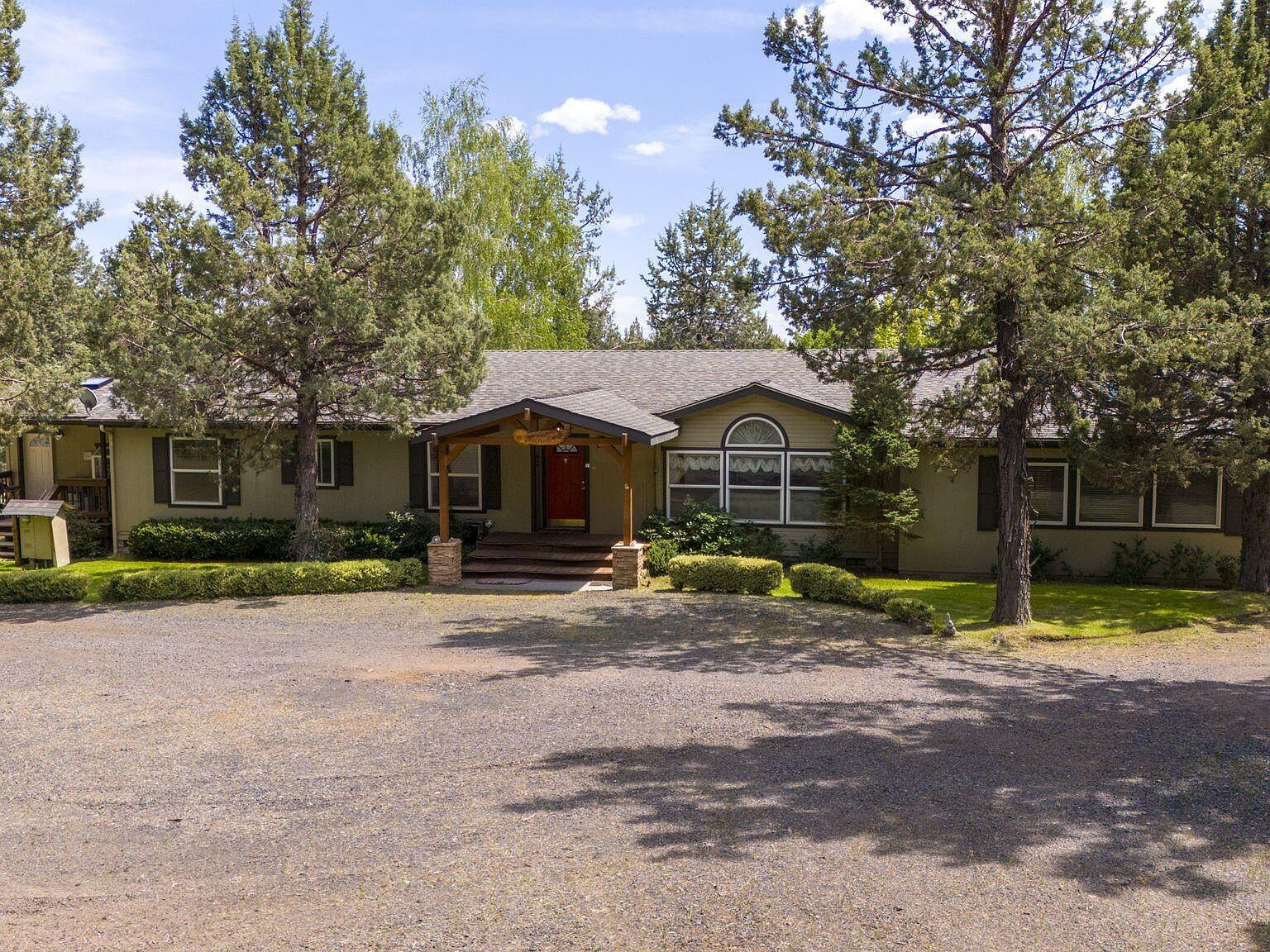 18589 McSwain Dr Sisters, OR 97759 - Thumbnail 4