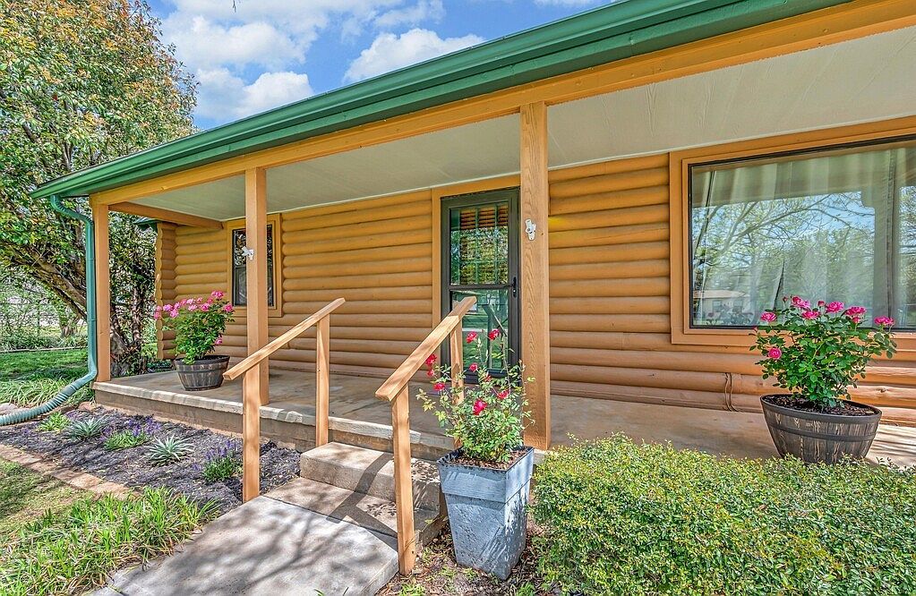 114 Quail Lake Dr W Whitney, TX 76692 - Thumbnail 4