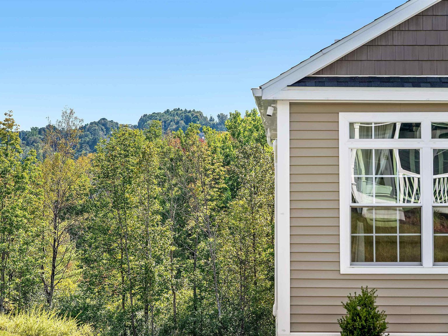 124 Mathieu Dr Barre, VT 05641 - Thumbnail 4