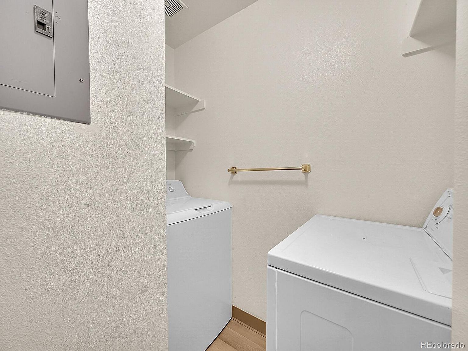 930 E Plum Creek Pkwy APT 205 Castle Rock, CO 80104 - Thumbnail 4