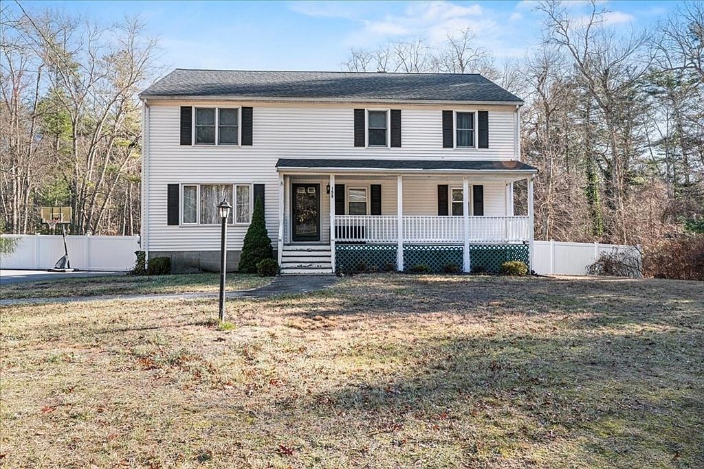 198 Elm St Pembroke, MA 02359 - Thumbnail 4