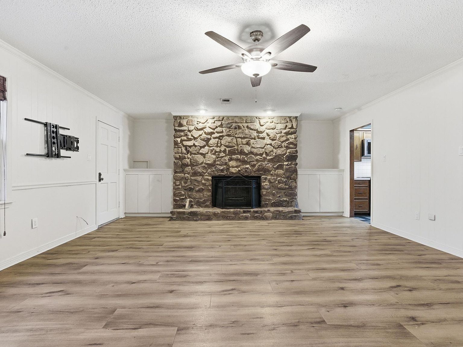 514 Cambridge Place Dr Little Rock, AR 72227 - Thumbnail 4