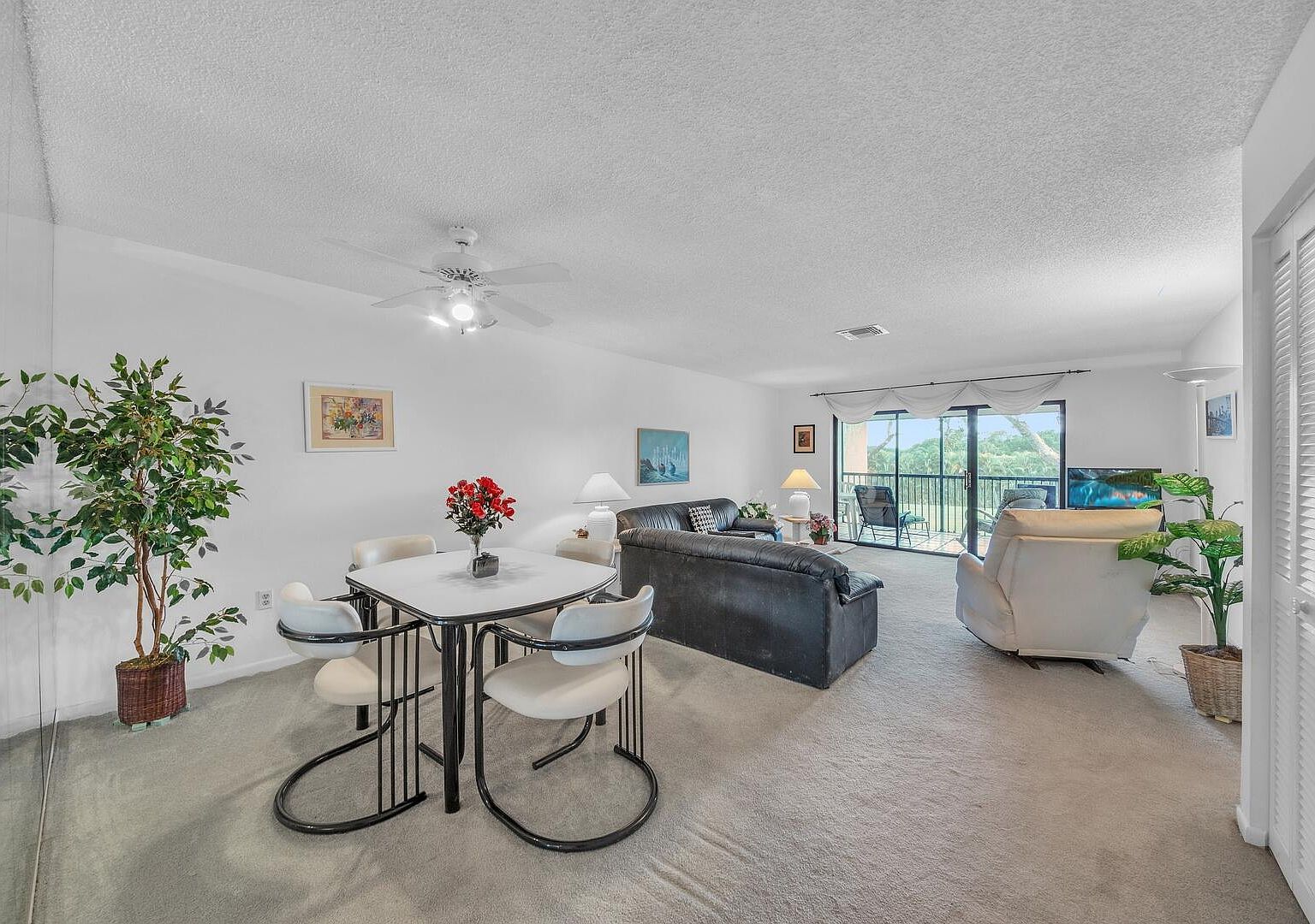 36 Stratford Ln APT F Boynton Beach, FL 33436 - Thumbnail 4