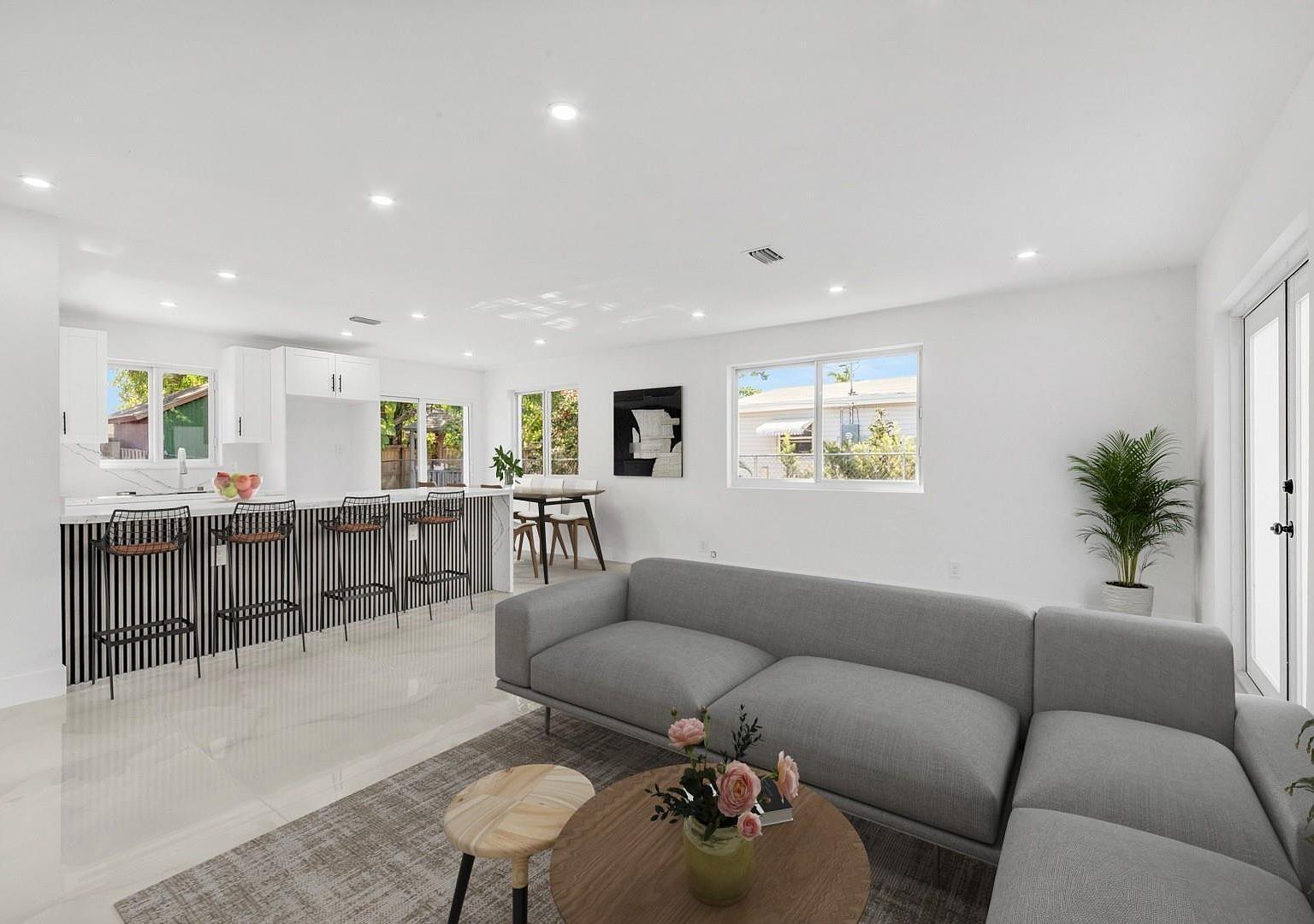 120 NE 57th Ct Fort Lauderdale, FL 33334 - Thumbnail 4