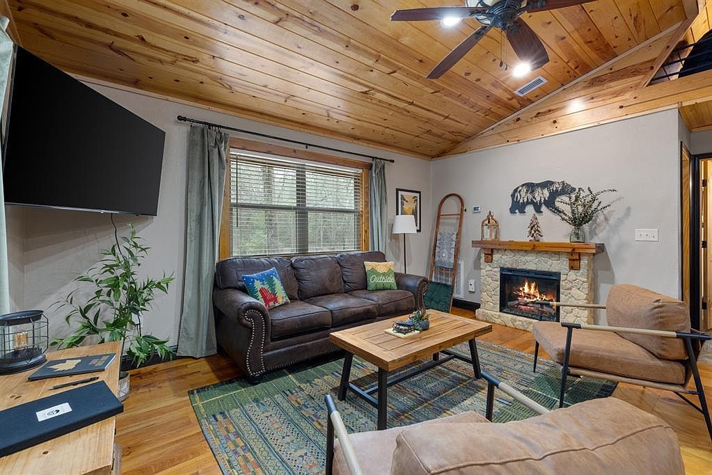 5 Lionfish Rd Broken Bow, OK 74728 - Thumbnail 4