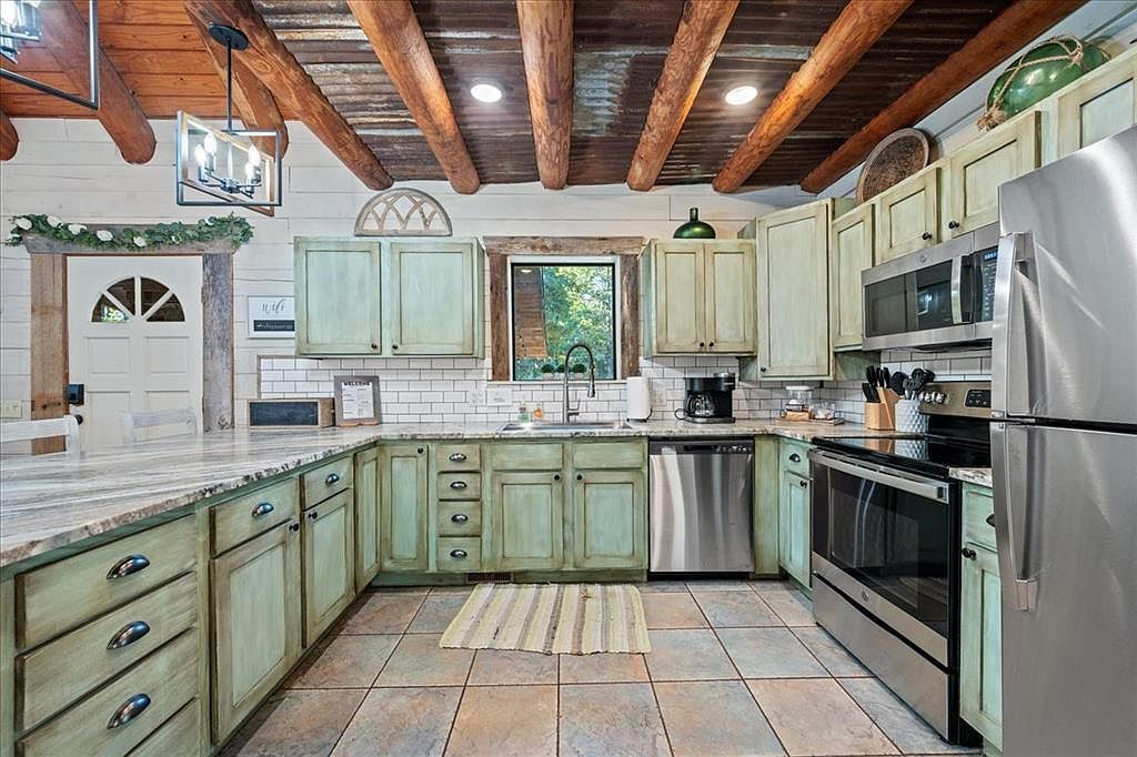 198 McGowen Acres Rd Broken Bow, OK 74728 - Thumbnail 4