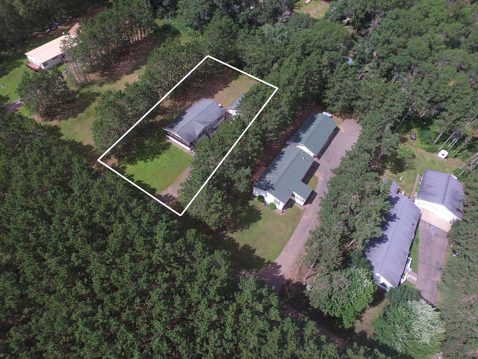 7710 Lois Ln Danbury, WI 54830 - Thumbnail 4