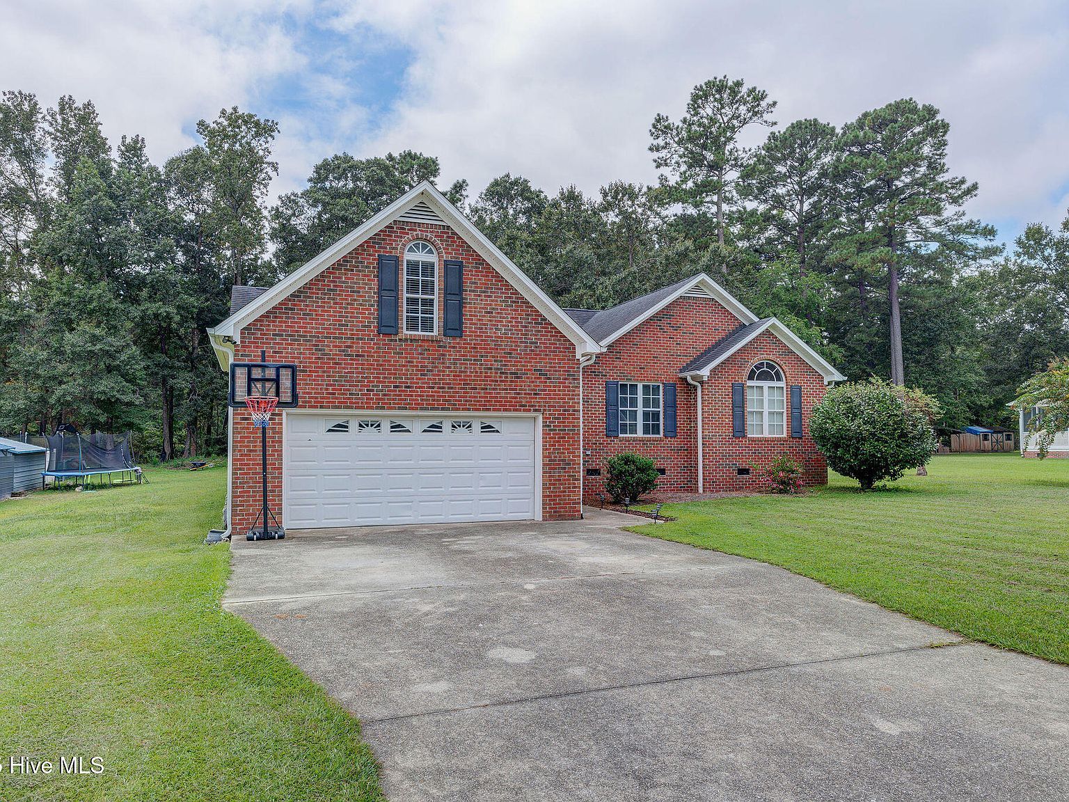 609 Lakeside Dr Riegelwood, NC 28456 - Thumbnail 4