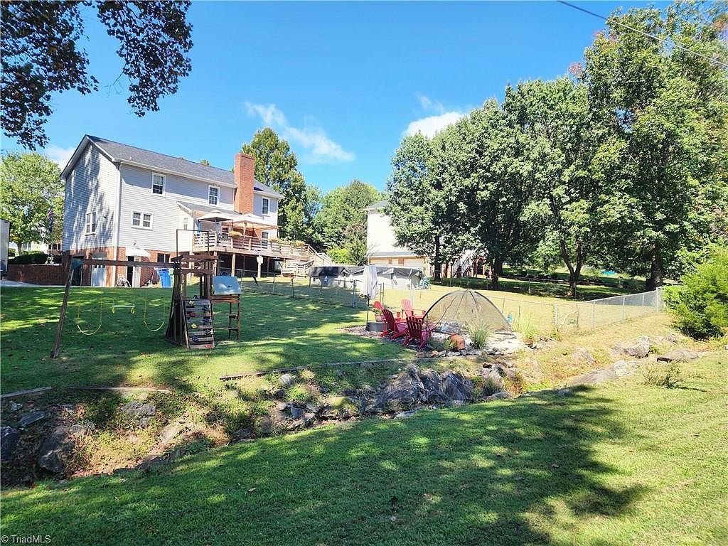 6017 Woods Edge Ln Kernersville, NC 27284 - Thumbnail 4