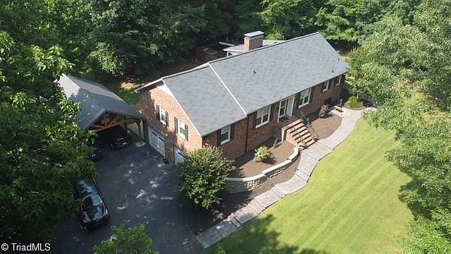 6779 Brookbank Rd Summerfield, NC 27358 - Thumbnail 4