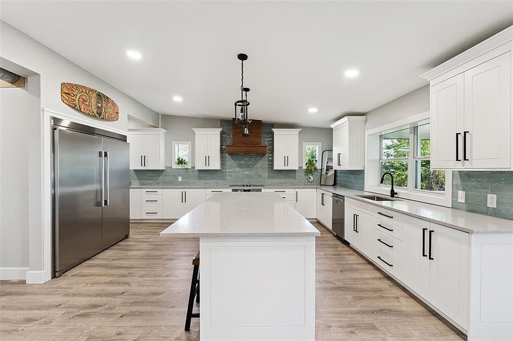 5619 Padgett Cir Orlando, FL 32839 - Thumbnail 4