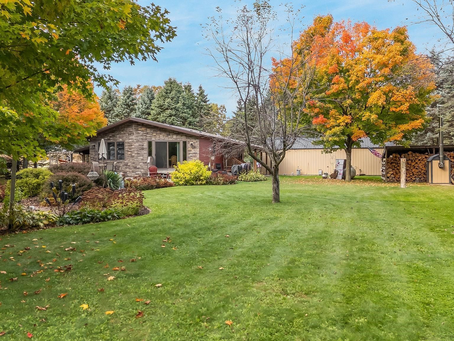 N6969 Radio Rd Ripon, WI 54971 - Thumbnail 4