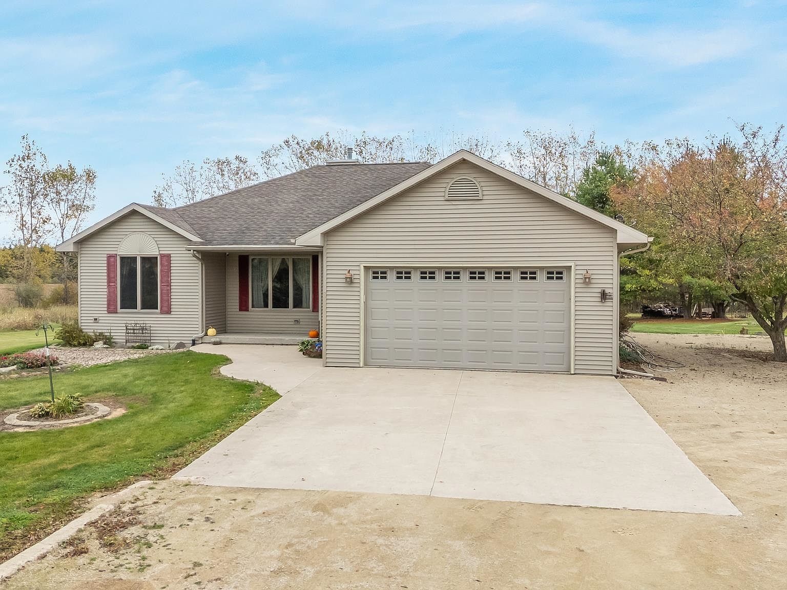 4980 Broderick Rd Omro, WI 54963 - Thumbnail 4