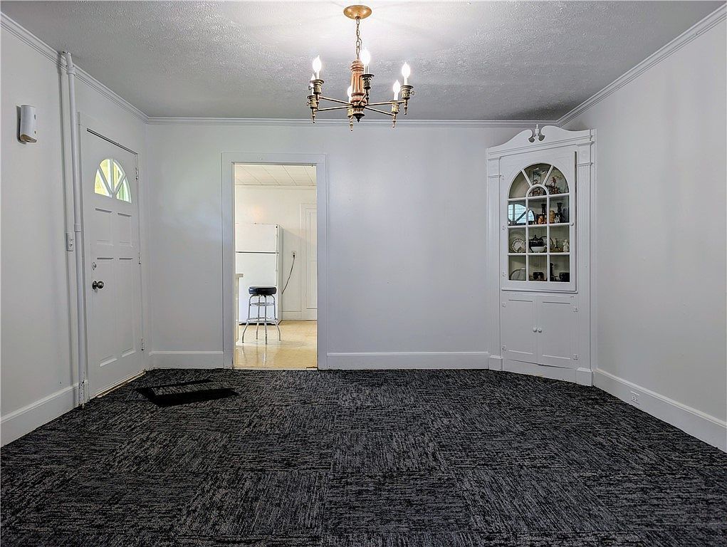 706 E Washington Ave Elmira, NY 14901 - Thumbnail 4