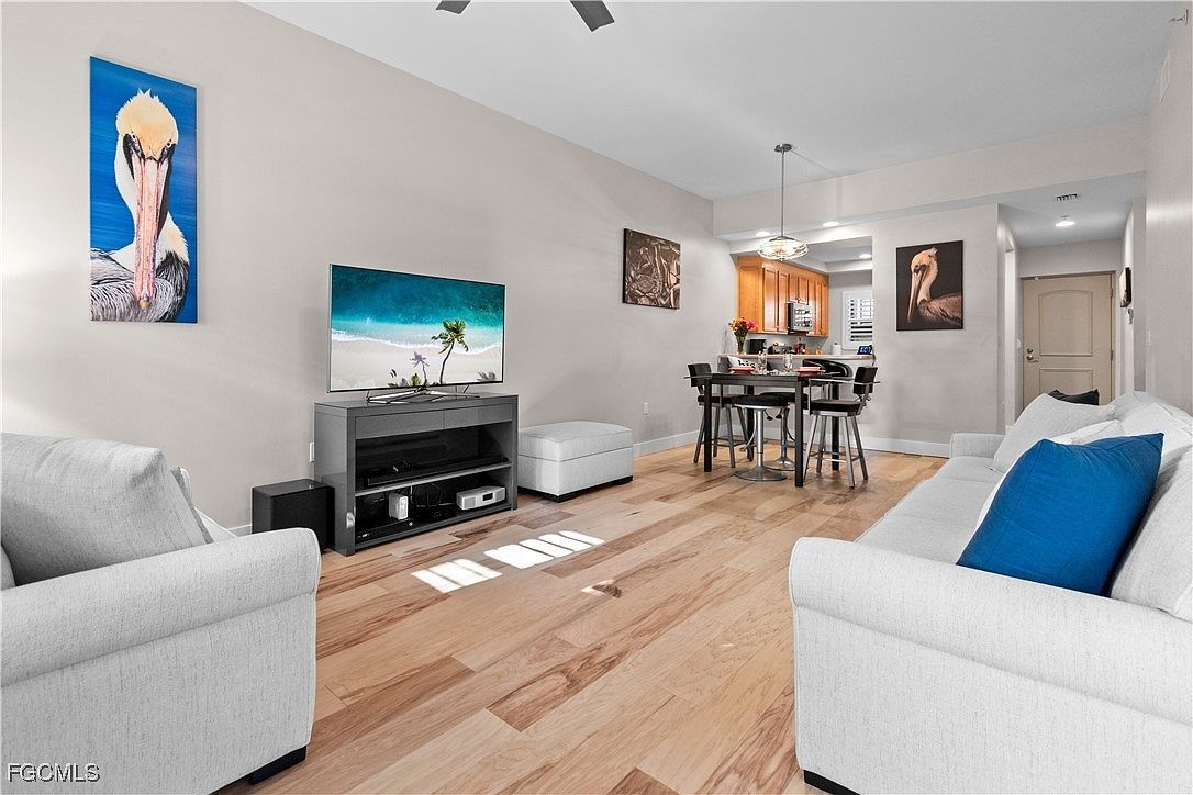 2110 W 1st St APT 101 Fort Myers, FL 33901 - Thumbnail 4