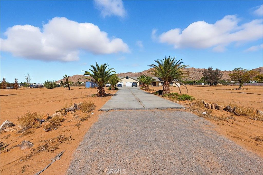 24030 Cahuilla Rd Apple Valley, CA 92307 - Thumbnail 4