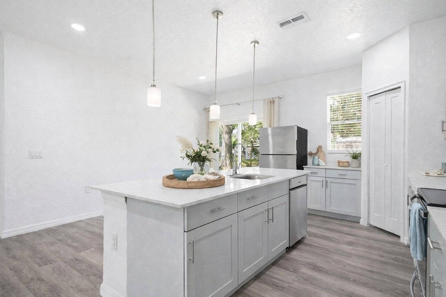 506 E Bay St Palatka, FL 32177 - Thumbnail 4