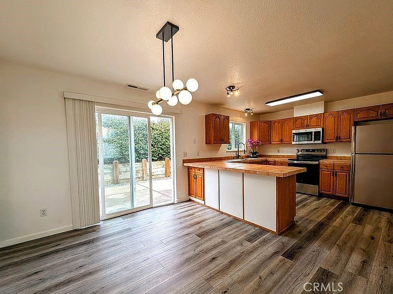 5377 Lancaster Rd Lakeport, CA 95453 - Thumbnail 4