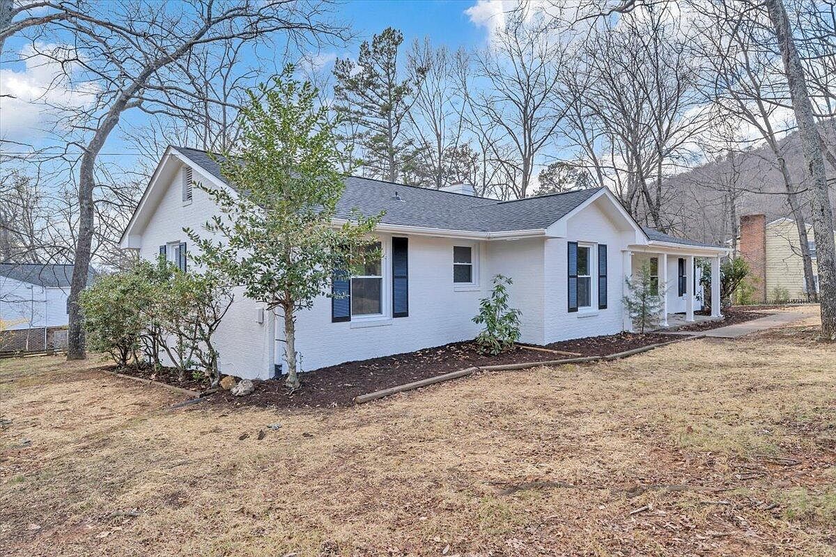 2049 Surrey Ln Roanoke, VA 24012 - Thumbnail 4