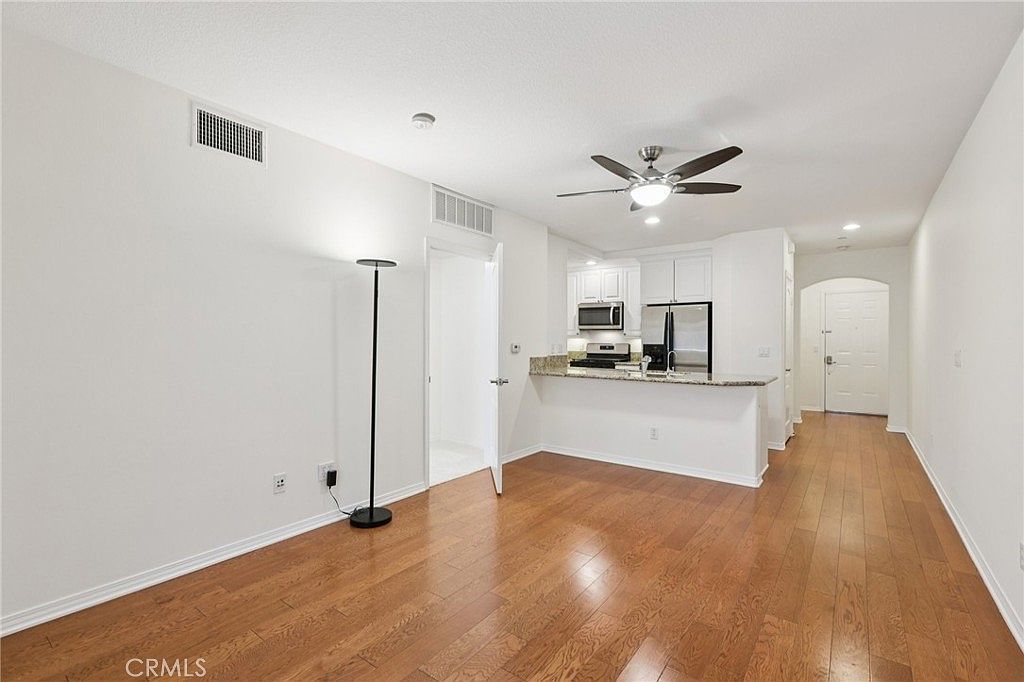 2750 Artesia Blvd UNIT 206 Redondo Beach, CA 90278 - Thumbnail 4