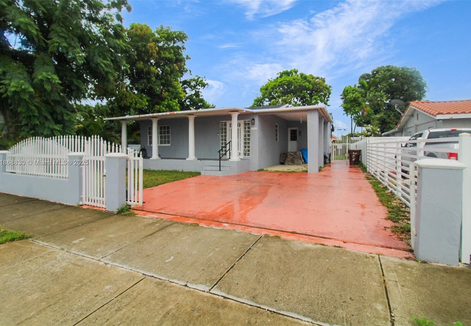 466 E 19th St Hialeah, FL 33013 - Thumbnail 4