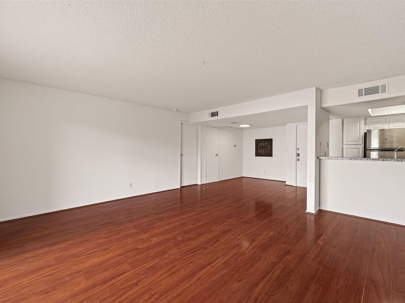 2818 S Bartell Dr APT 25 Houston, TX 77054 - Thumbnail 4