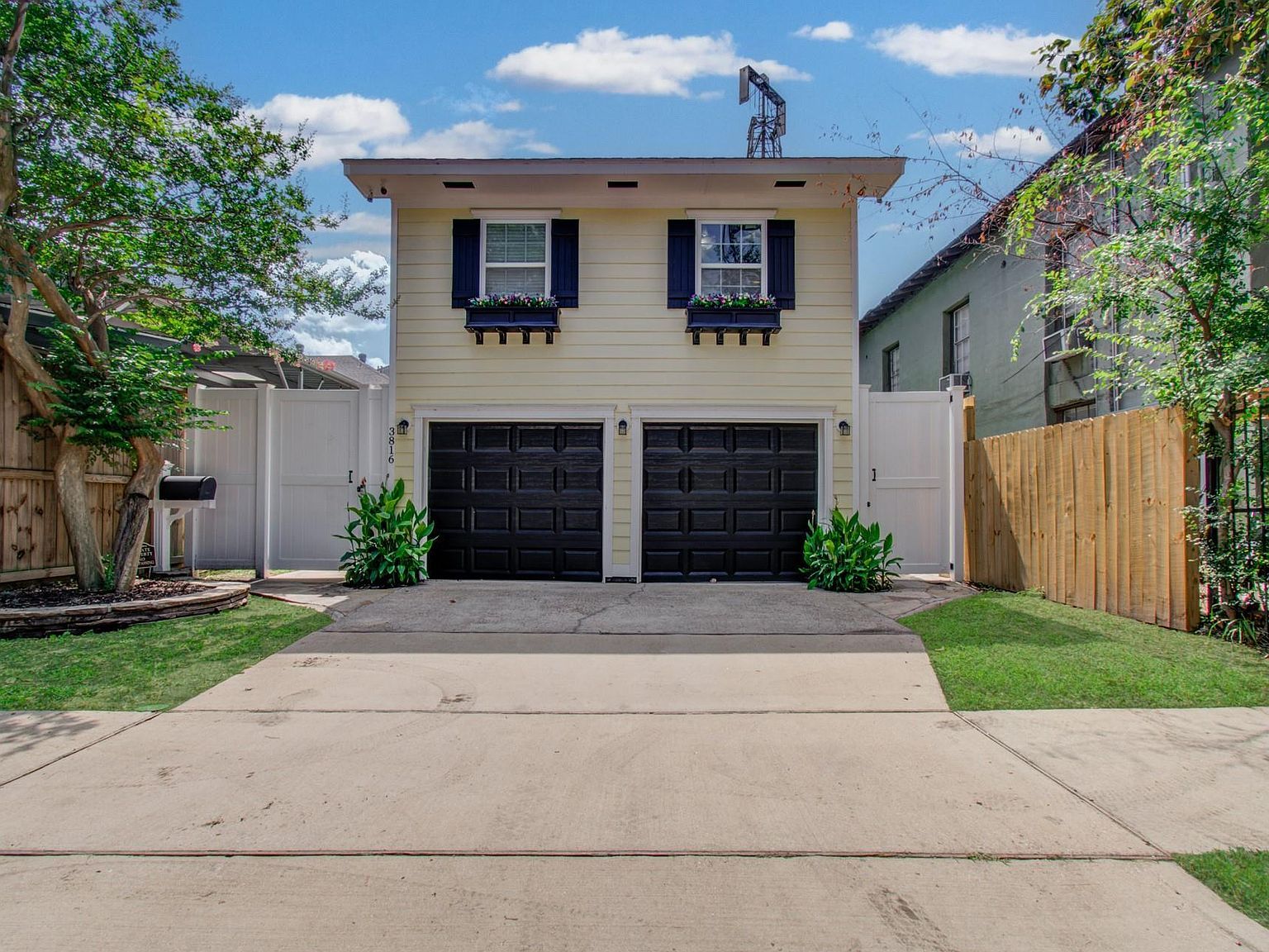 3816 Brandt St Houston, TX 77006 - Thumbnail 4