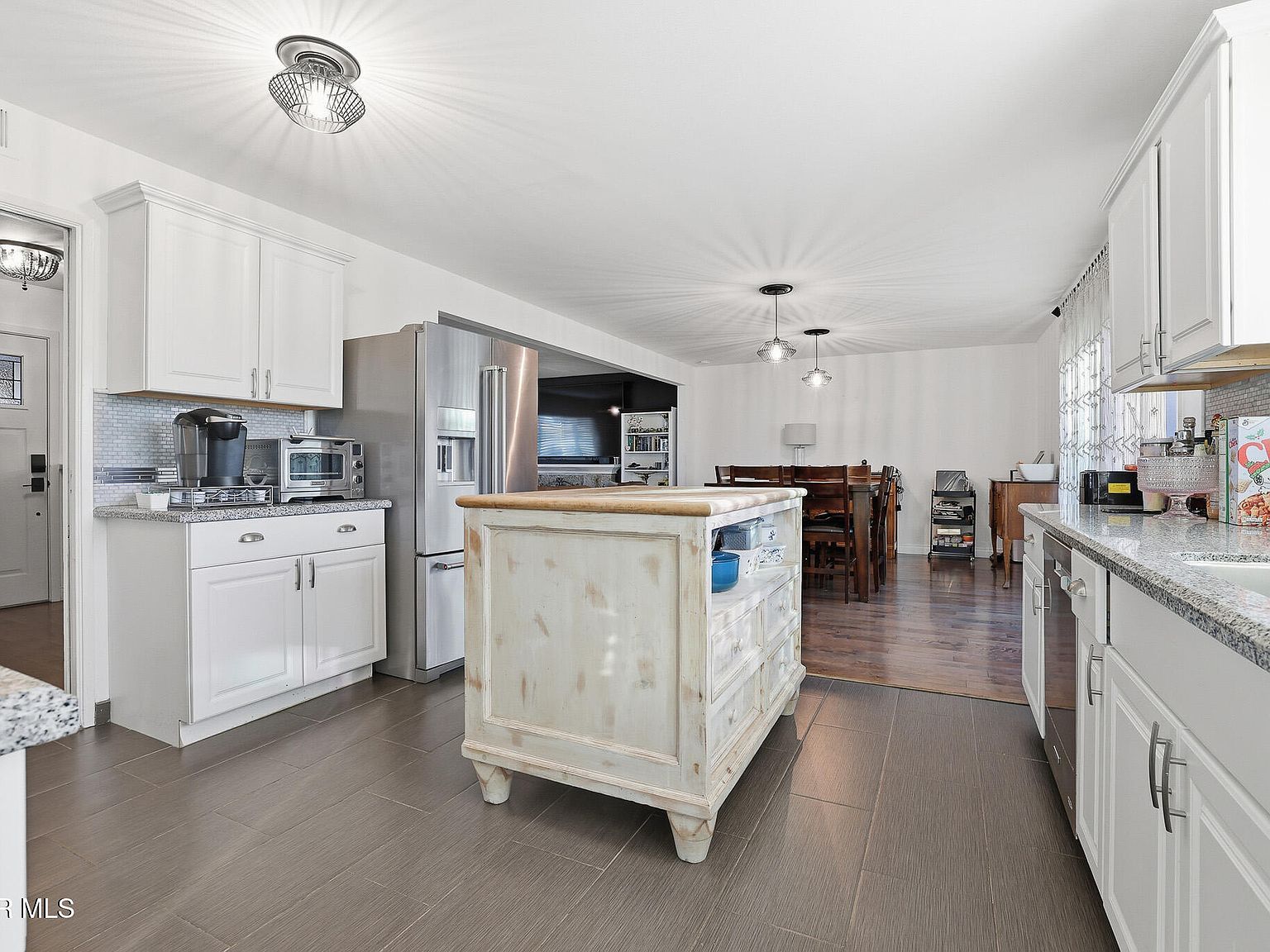 143 N Wendy Dr Thousand Oaks, CA 91320 - Thumbnail 4