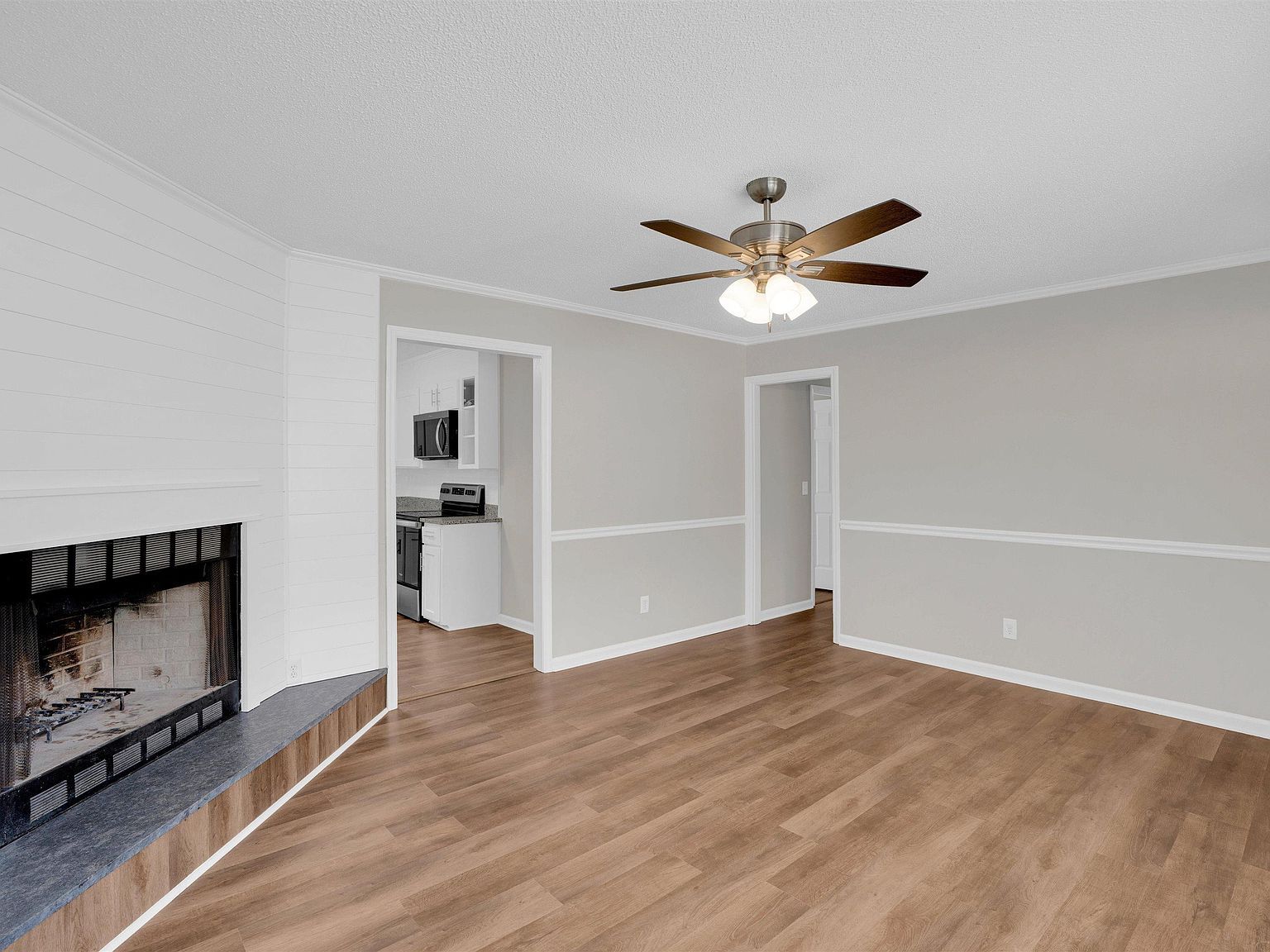 1005 Dogwood Ave Elgin, SC 29045 - Thumbnail 4