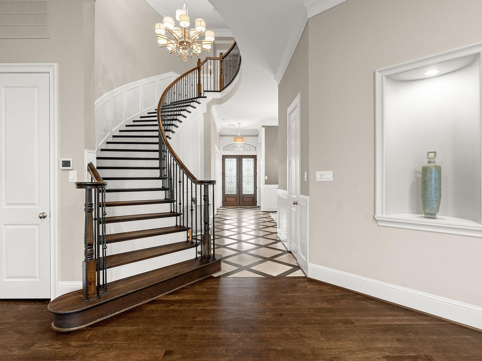 1518 Hillendahl Blvd Houston, TX 77055 - Thumbnail 4