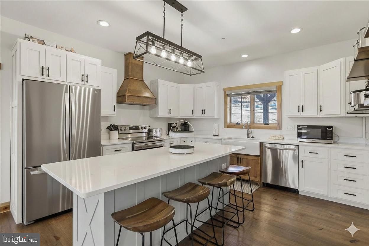 1026 N Camp Rd McHenry, MD 21541 - Thumbnail 4