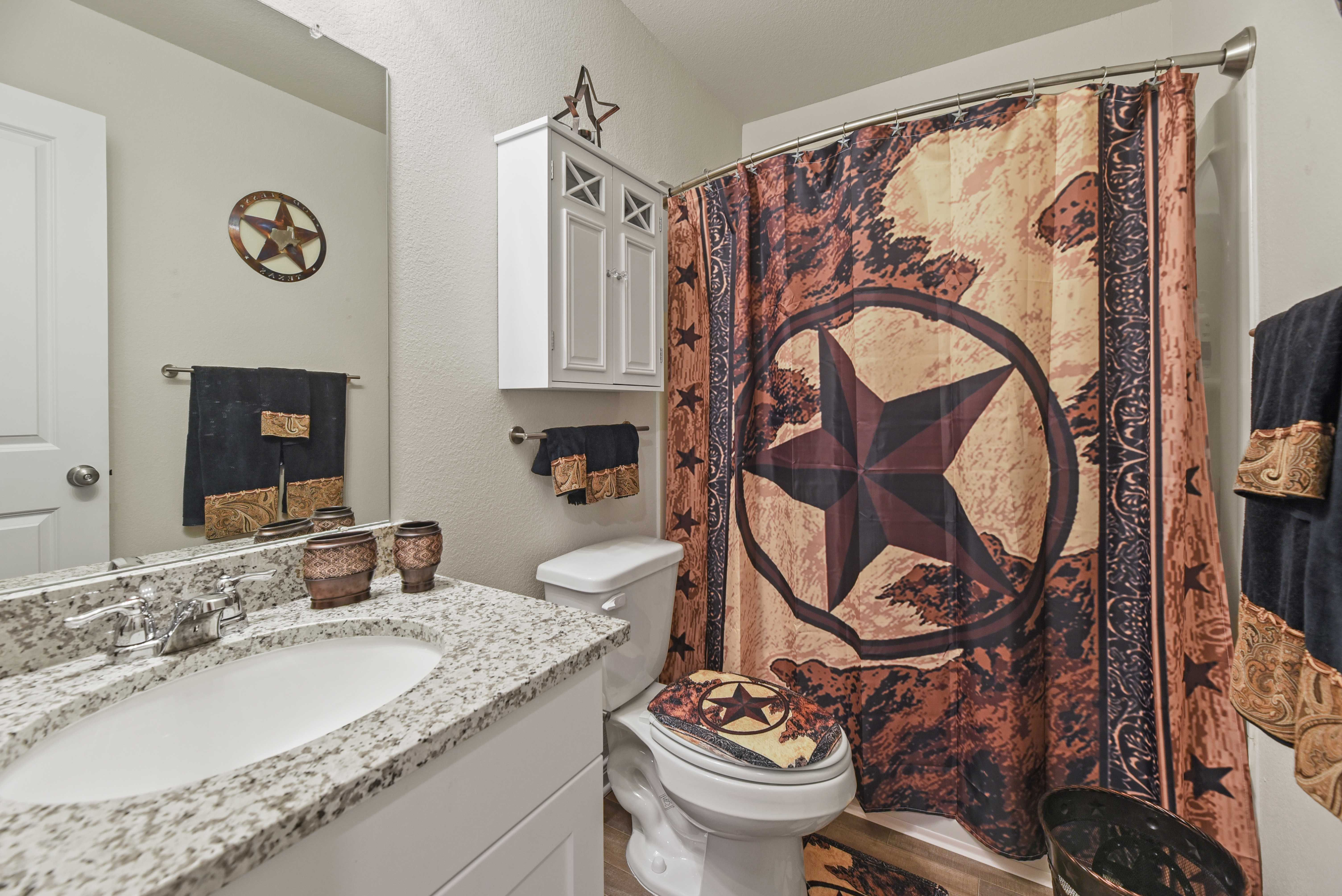 15560 Briar Forest Drive, Conroe, TX, USA, 77306 - Thumbnail 4