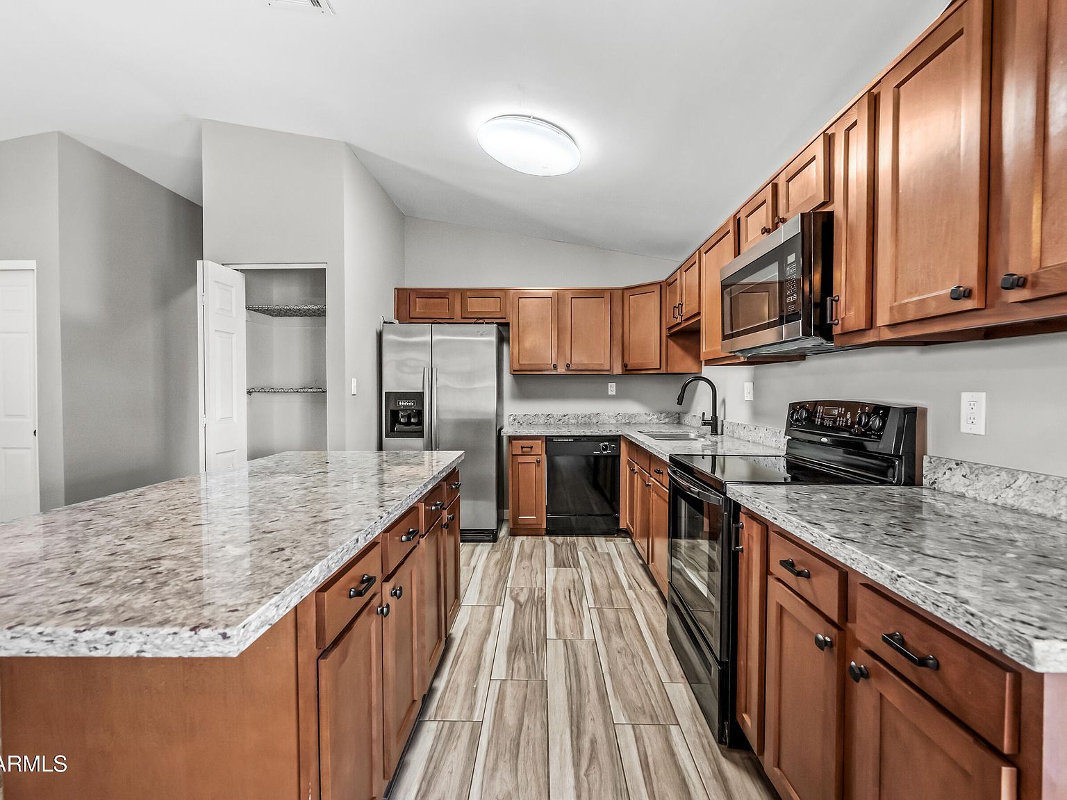 11121 E Camino Cir Mesa, AZ 85207 - Thumbnail 4