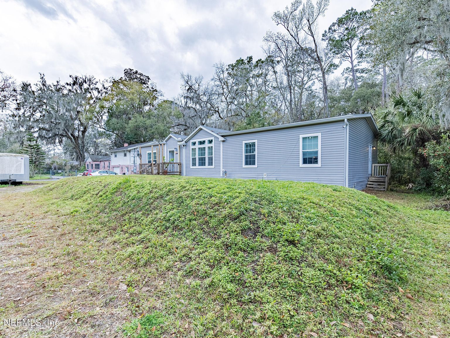 1396 Delmar St Jacksonville, FL 32205 - Thumbnail 4