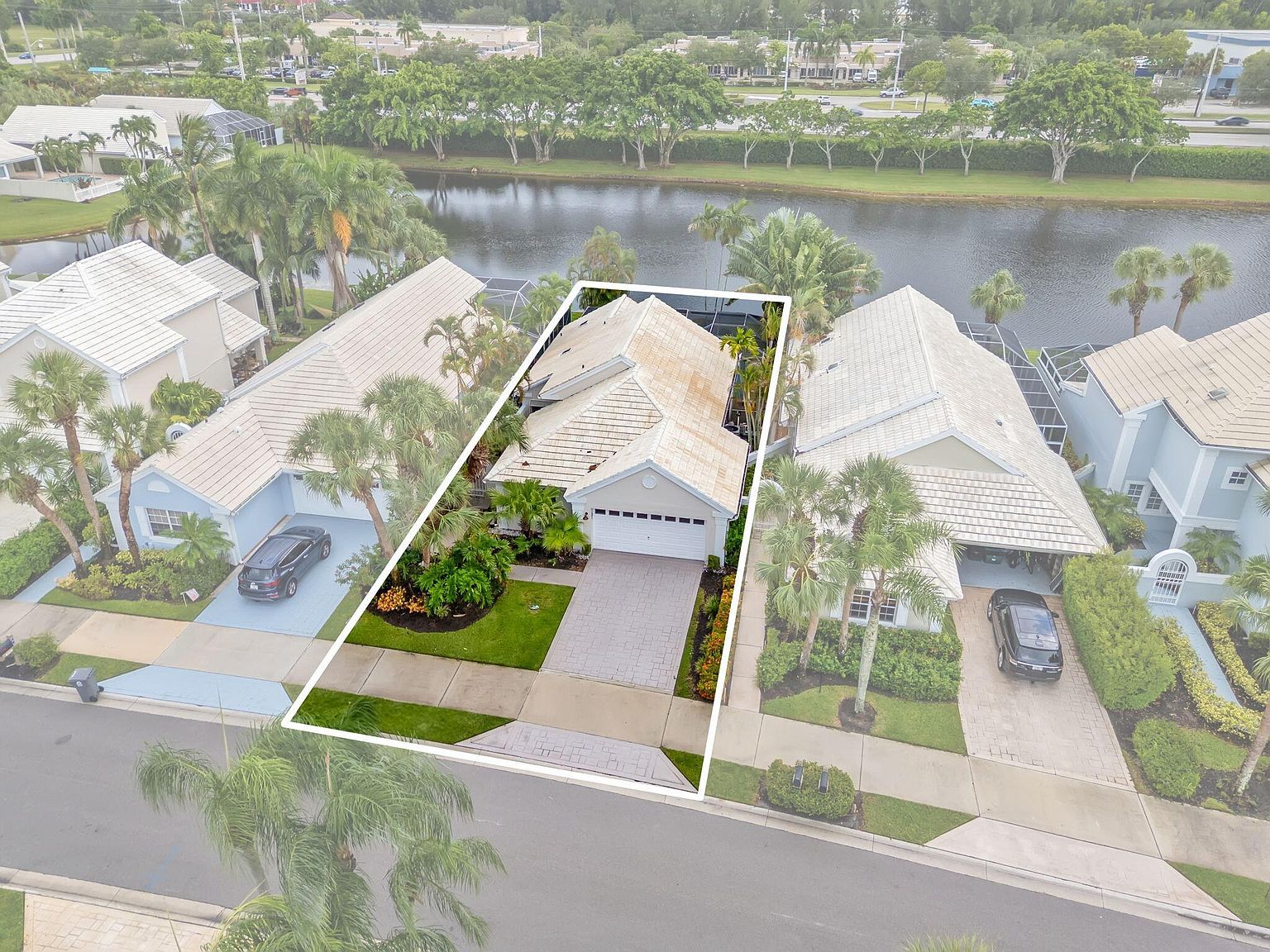 9190 Heathridge Dr West Palm Beach, FL 33411 - Thumbnail 4