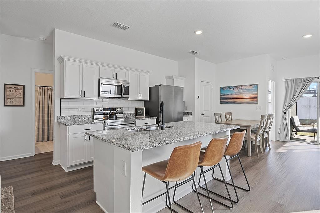 8652 Sportsman Loop Groveland, FL 34736 - Thumbnail 4