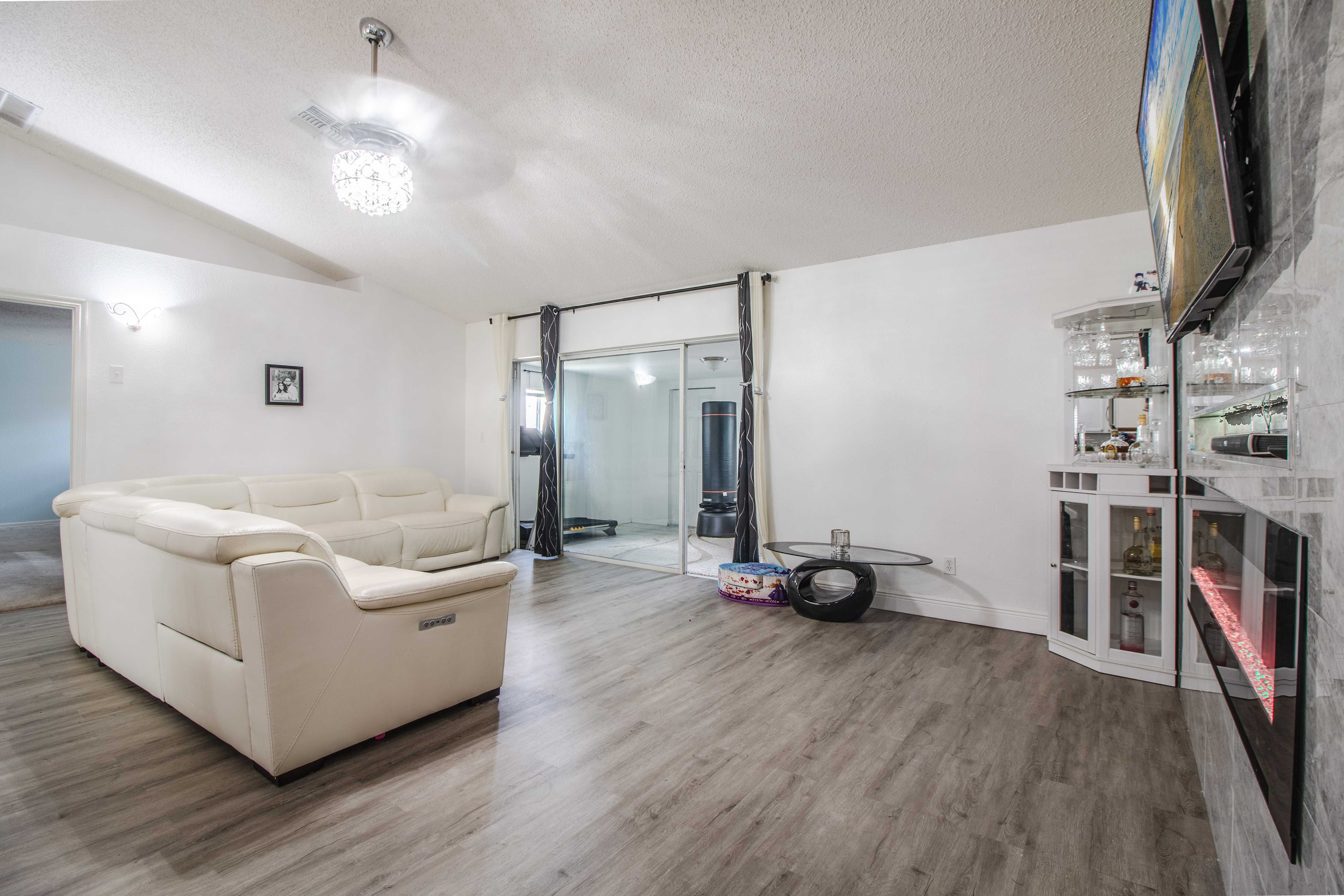 506 Timber Village Road, Groveland, FL, USA, 34736 - Thumbnail 4